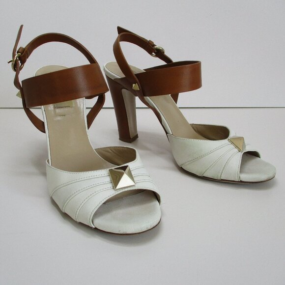 Valentino Garavani Stud Rockstud Heels Pumps Euro 37.5 - Picture 1 of 14